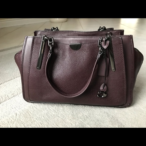 Coach Dreamer 36 Purse - Picture 3 of 9